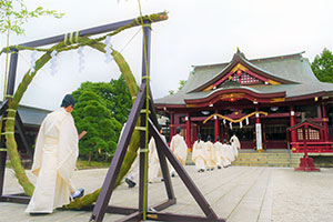 夏越の大祓 茅の輪くぐり